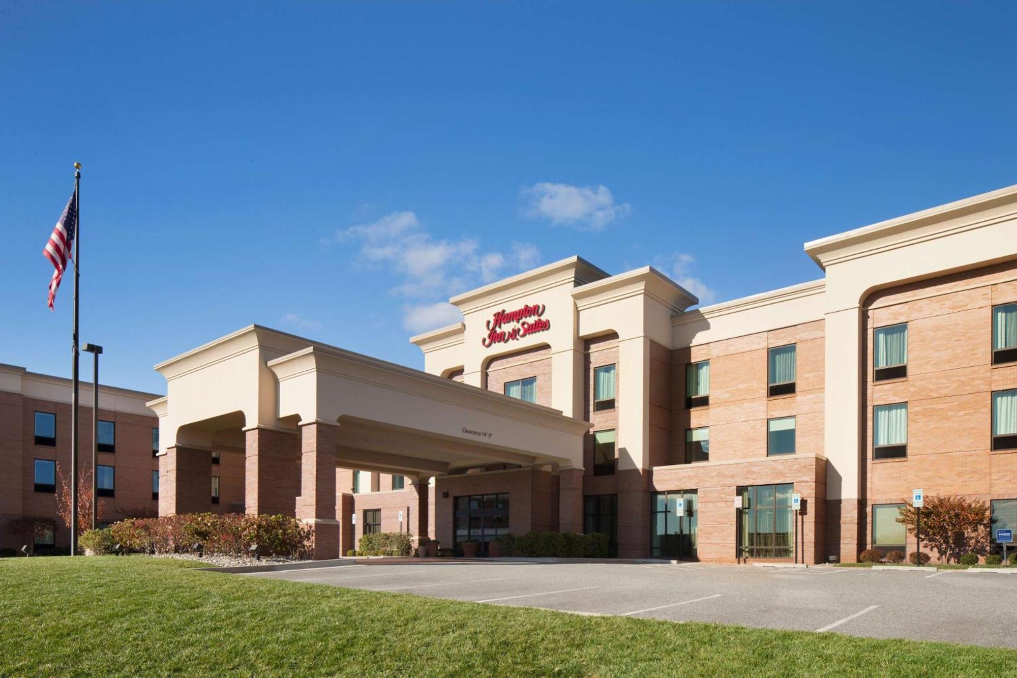 Hampton Inn & Suites Aberdeen/Apg South Edgewood Exterior foto